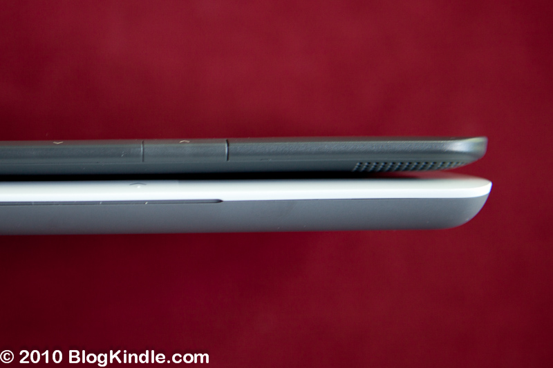 Kindle 3 vs Nook : Thickness comparison